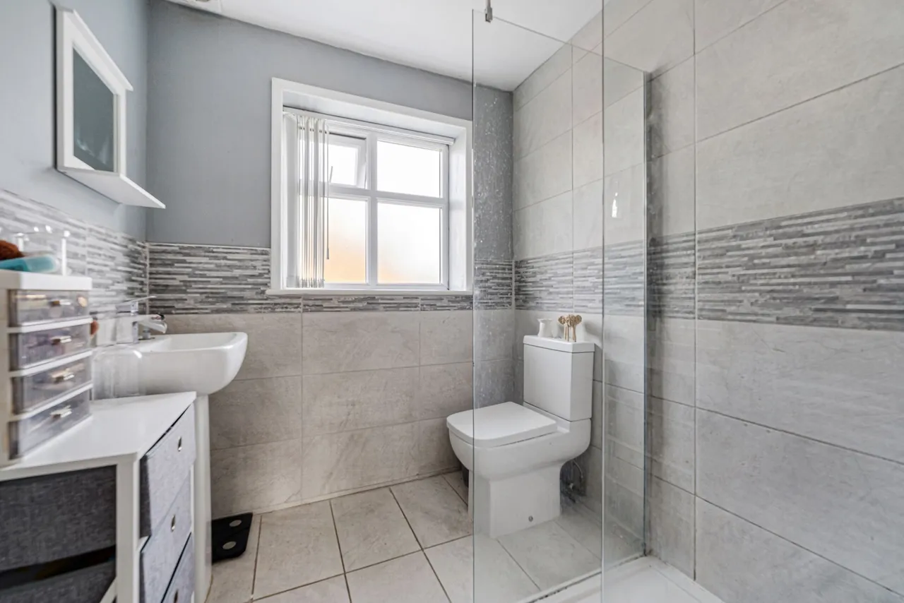 Ascot Avenue, Runcorn, Runcorn, WA7 4YW, photo 16