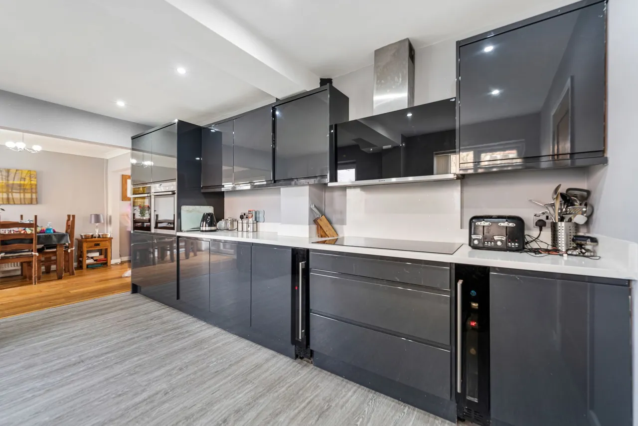 Ascot Avenue, Runcorn, Runcorn, WA7 4YW, photo 2