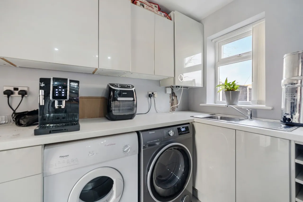 Ascot Avenue, Runcorn, Runcorn, WA7 4YW, photo 9