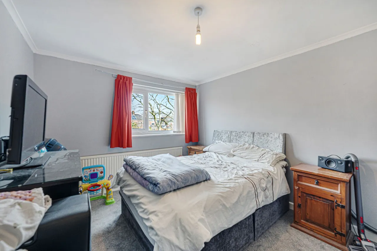 Ascot Avenue, Runcorn, Runcorn, WA7 4YW, photo 13