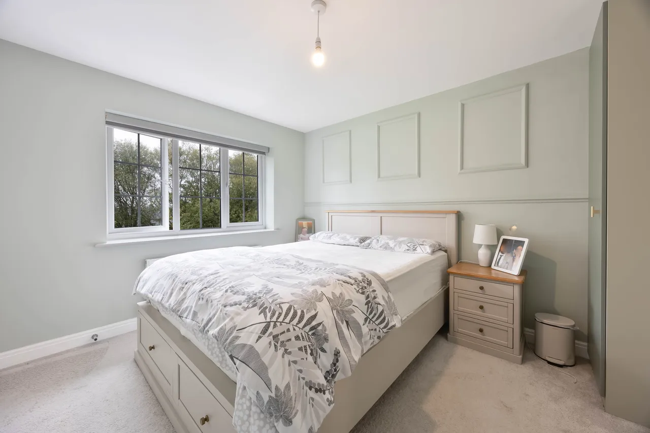 Ramshorn Close, Standish, photo 18