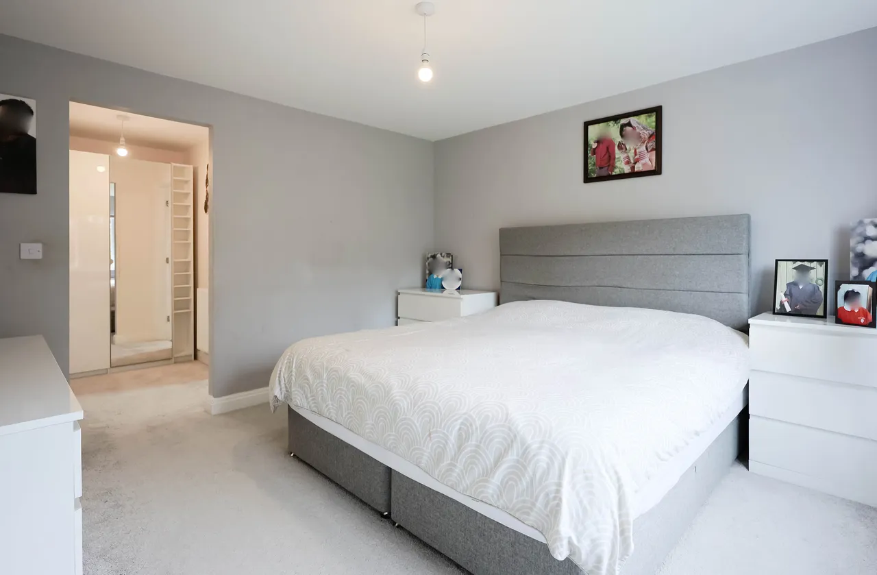 Ramshorn Close, Standish, photo 13