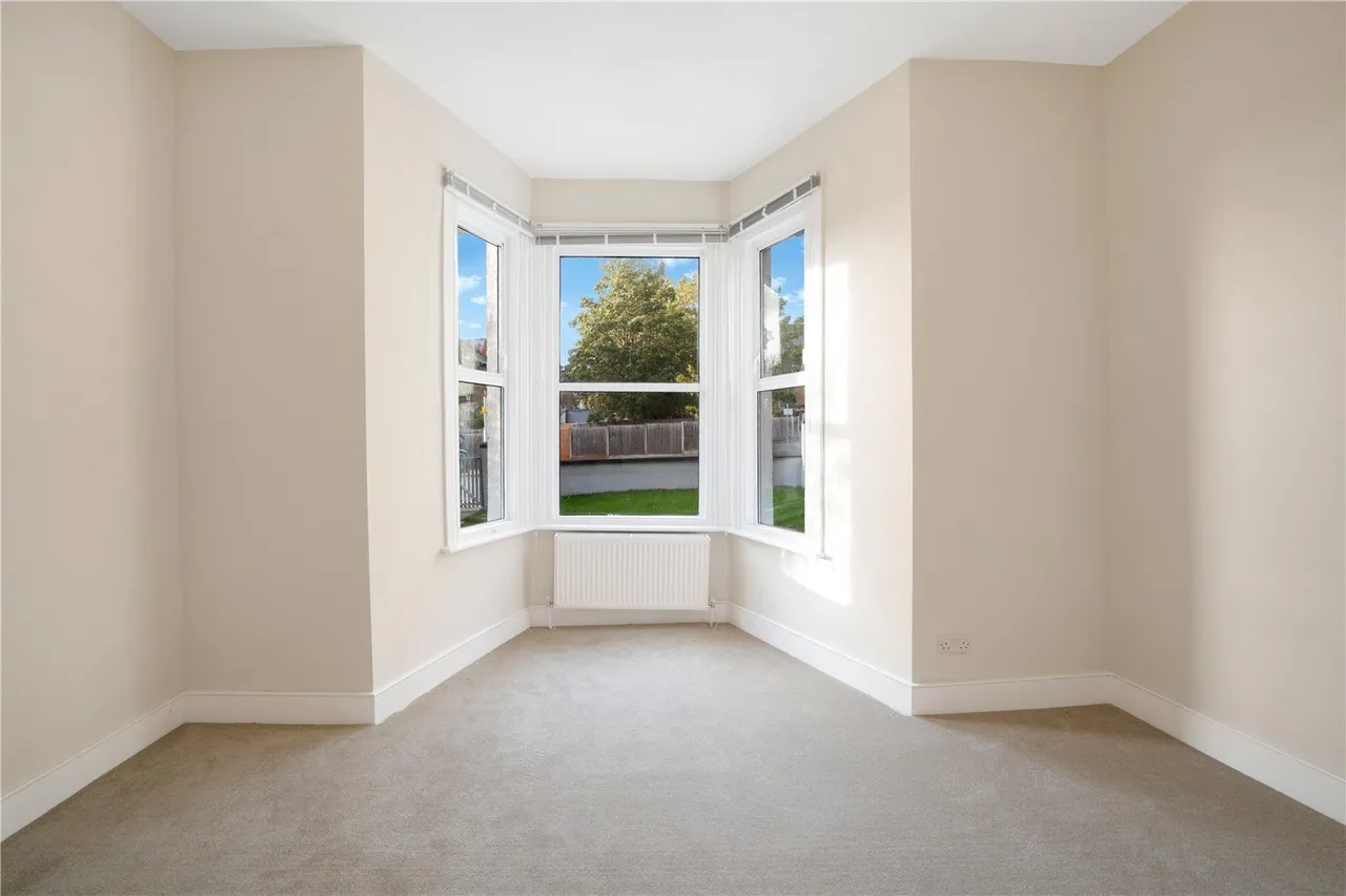 Cricklewood Lane, Willesden Green, NW2, photo 5