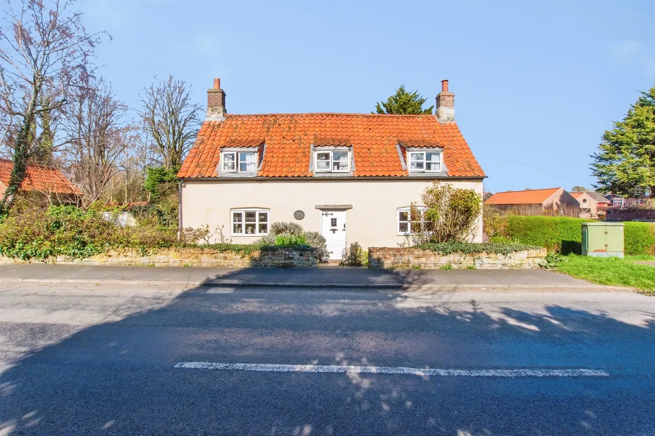 3 bed house for sale — Red Lion Street, Bicker, Boston