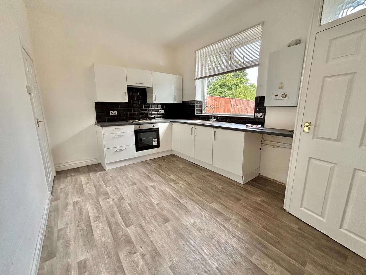 Mortimer Street, Oldham, OL1, photo 4