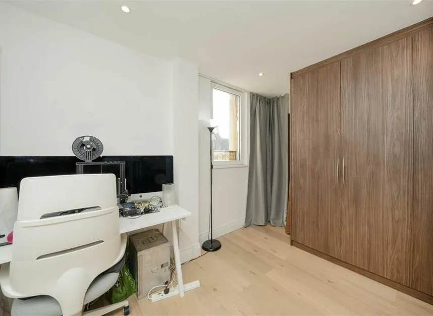 Huddlestone Road, Willesden, NW2, photo 6