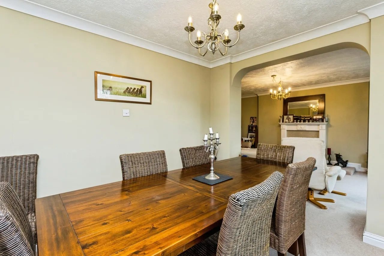 Honu, Southwater, RH13, photo 9