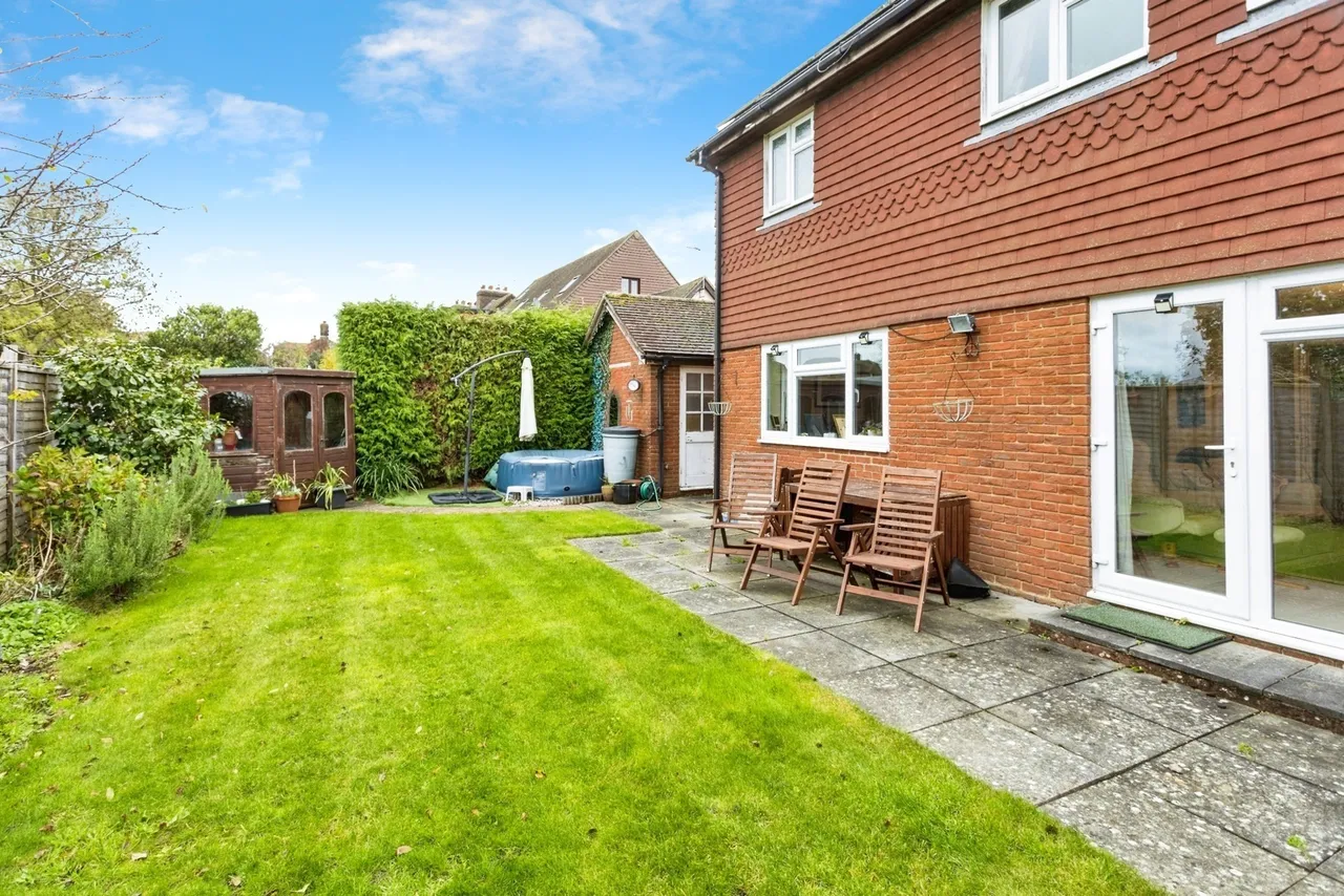 Honu, Southwater, RH13, photo 16