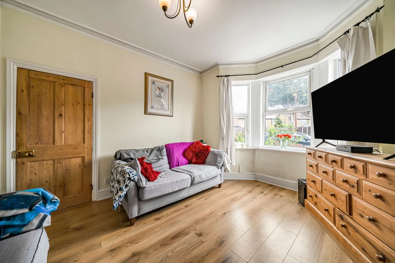 Salcombe Road, Ashford, TW15, photo 5
