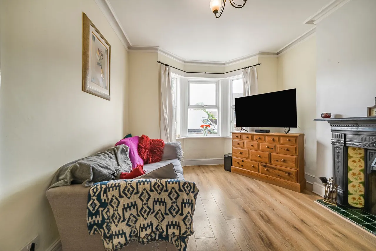 Salcombe Road, Ashford, TW15, photo 6