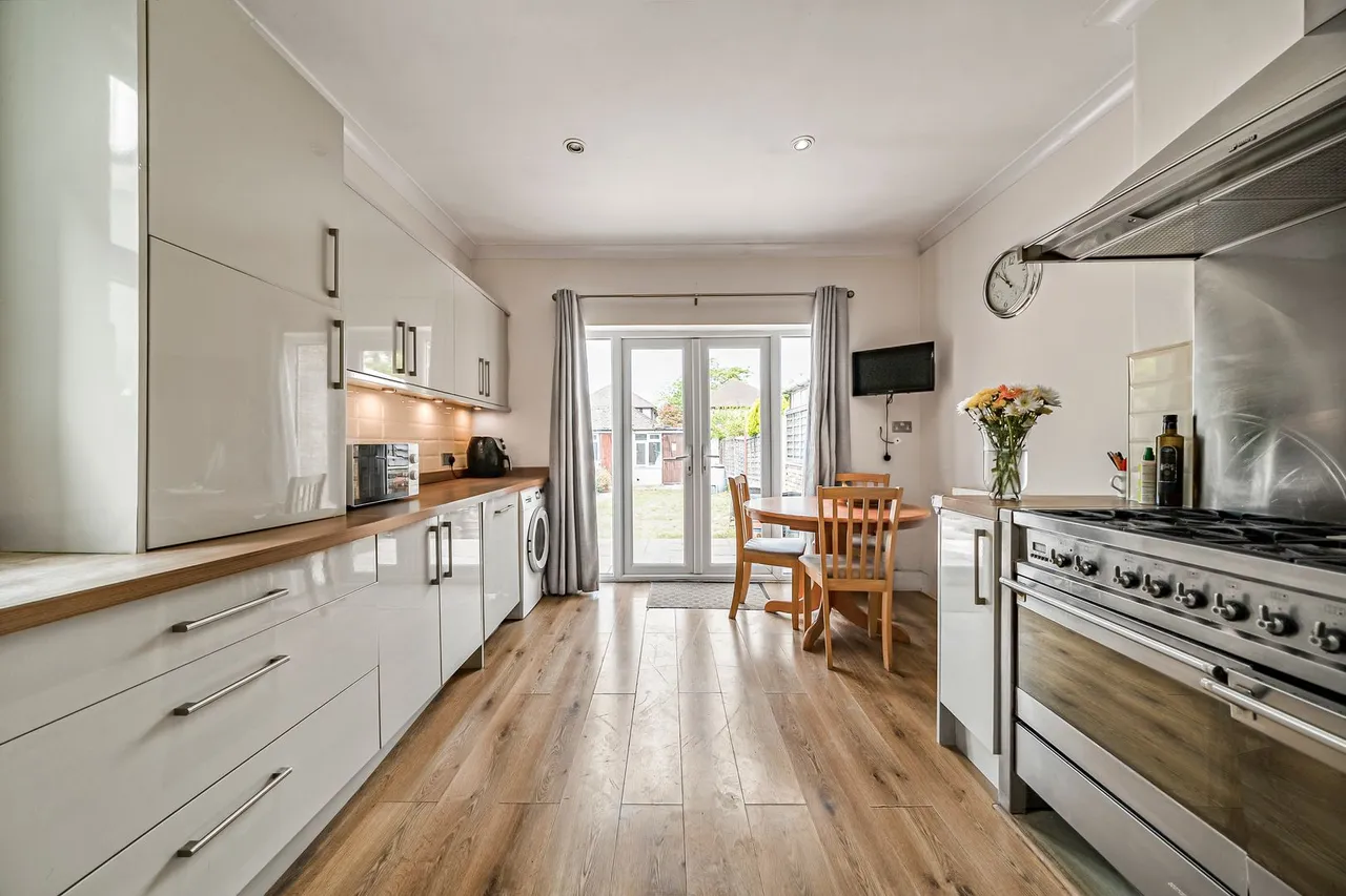 Salcombe Road, Ashford, TW15, photo 9