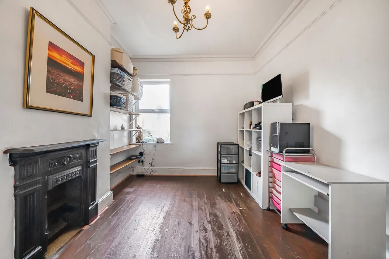 Salcombe Road, Ashford, TW15, photo 8