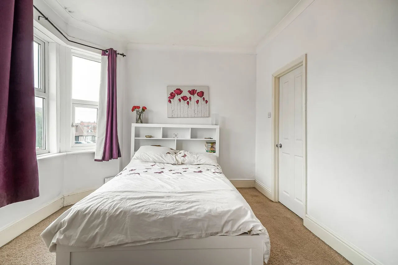 Salcombe Road, Ashford, TW15, photo 15