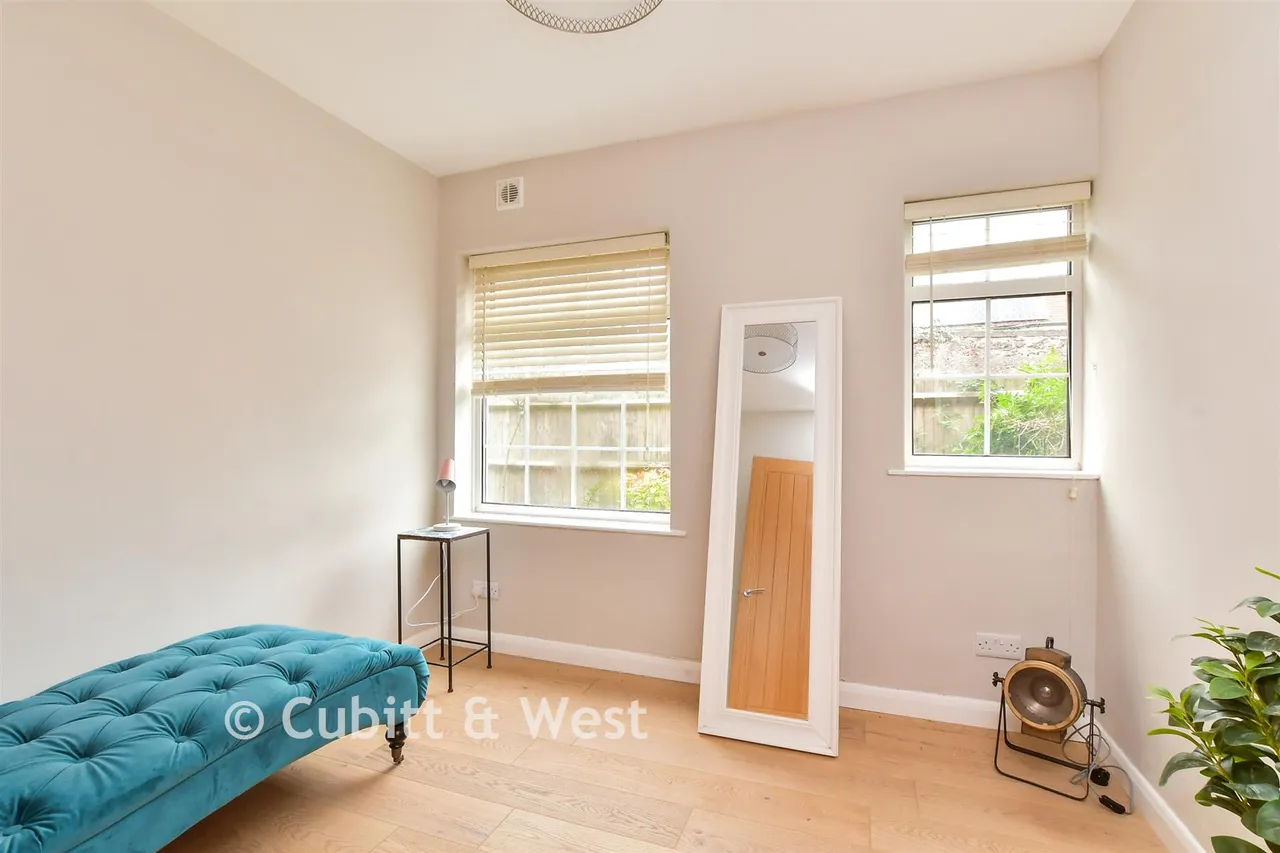 Prince Regents Close, Brighton, BN2, photo 9