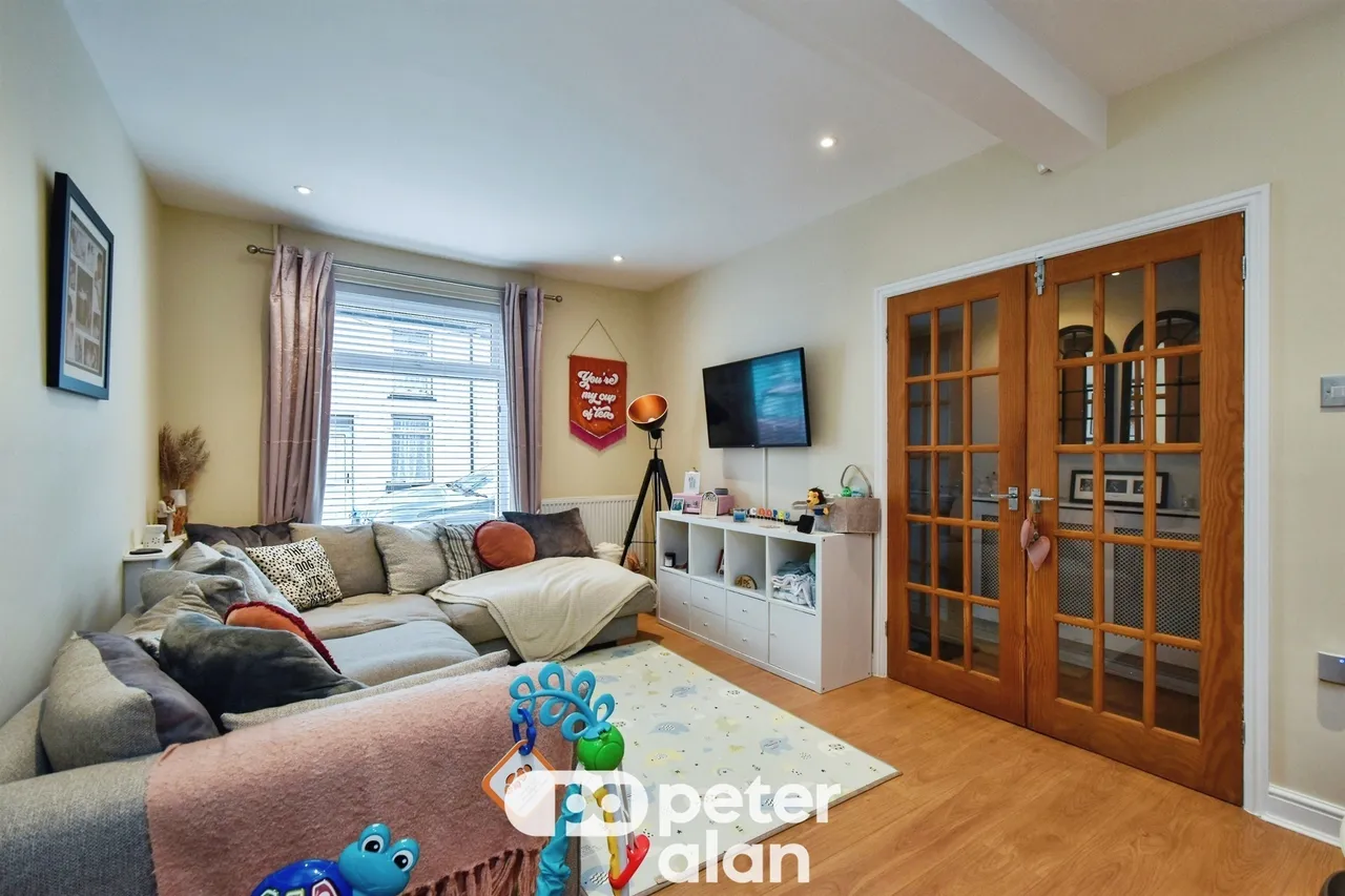 Guest Cottages Merthyr Tydfil, CF48, photo 2