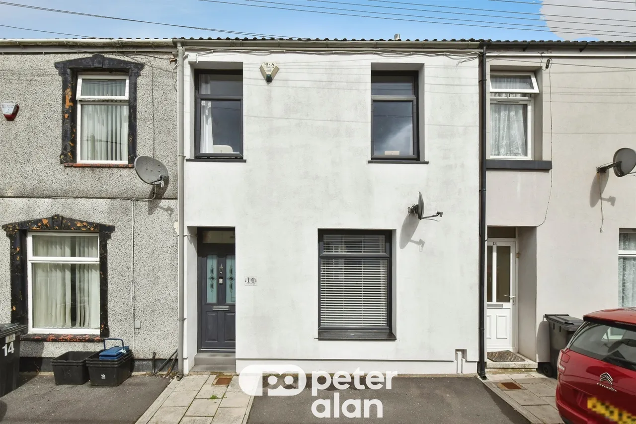 3 bed house for sale, Guest Cottages Merthyr Tydfil, CF48