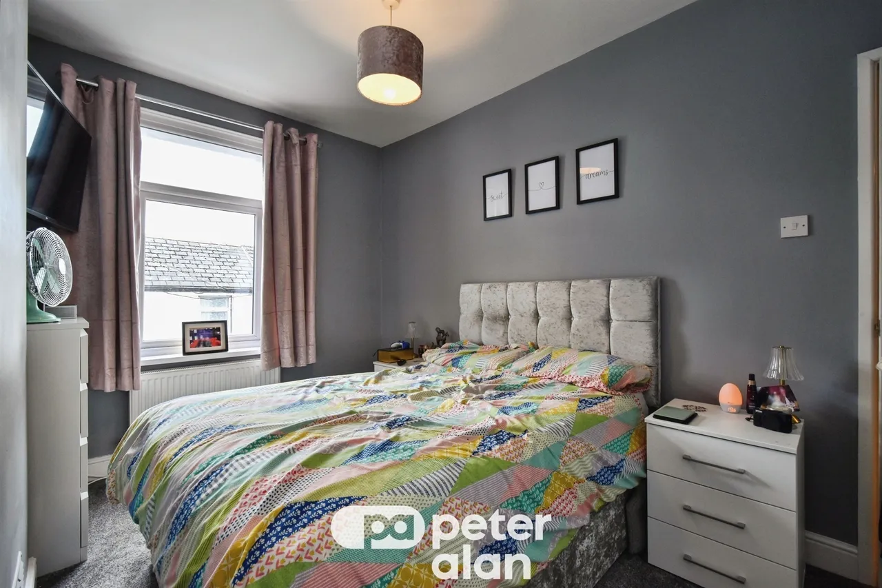Guest Cottages Merthyr Tydfil, CF48, photo 16