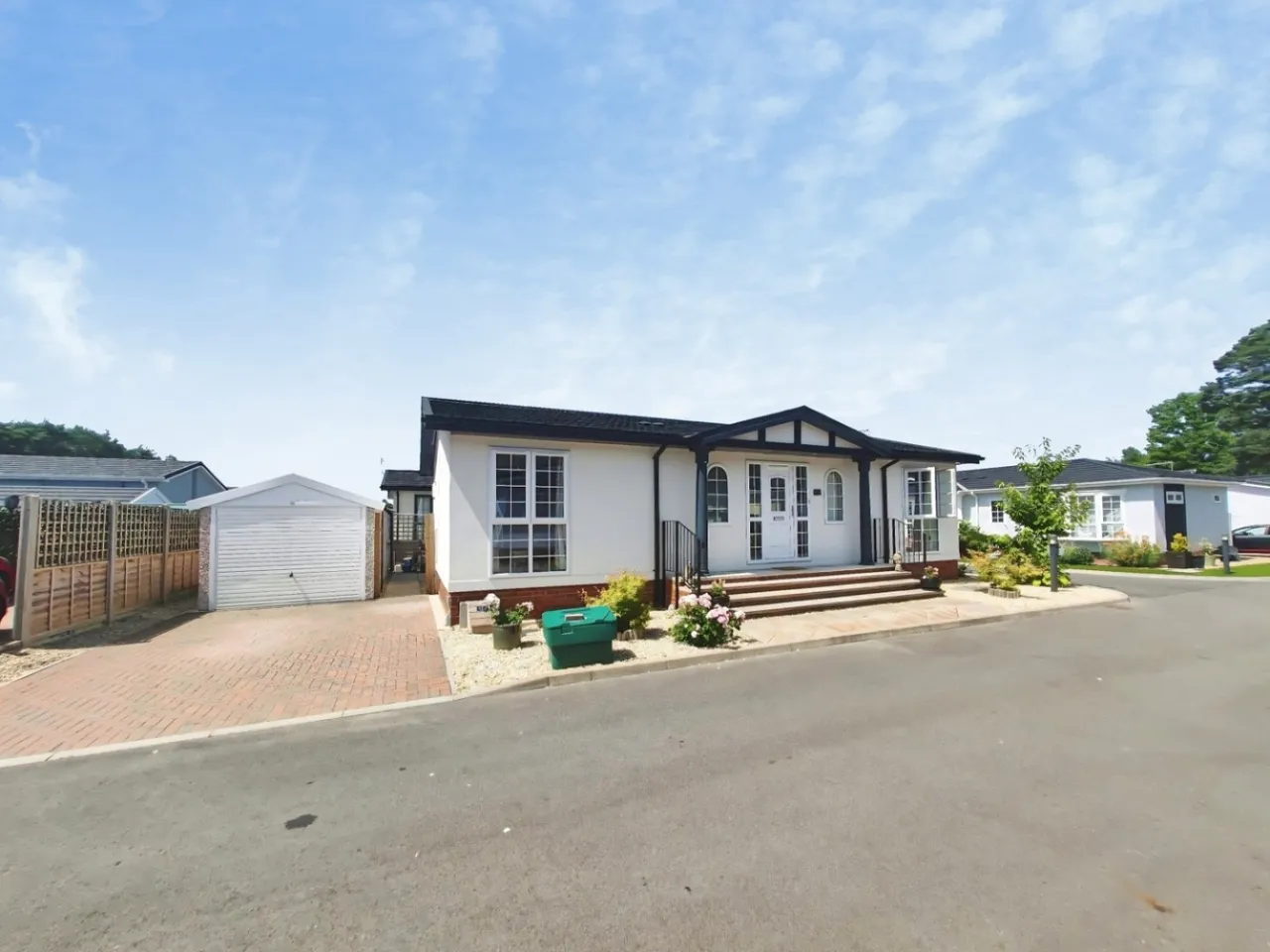 2 bed house for sale — West Road, Wokingham