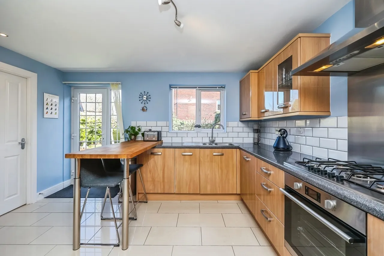 Latin Grove, Hucknall, Nottingham, Nottinghamshire, NG15, photo 6