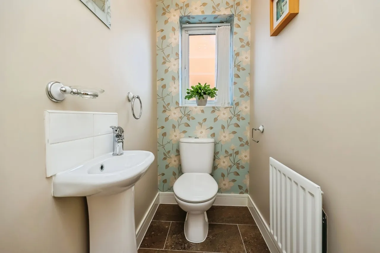 Latin Grove, Hucknall, Nottingham, Nottinghamshire, NG15, photo 11