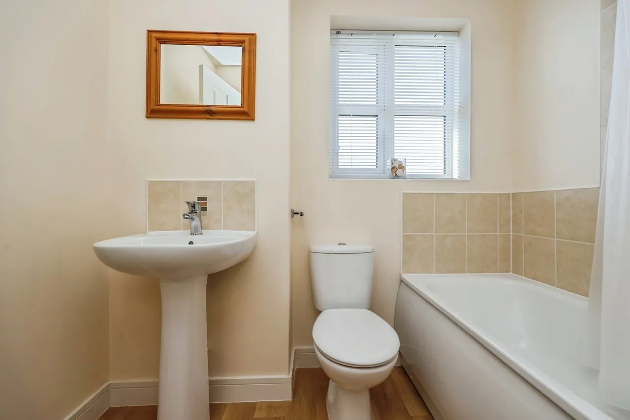 Latin Grove, Hucknall, Nottingham, Nottinghamshire, NG15, photo 13