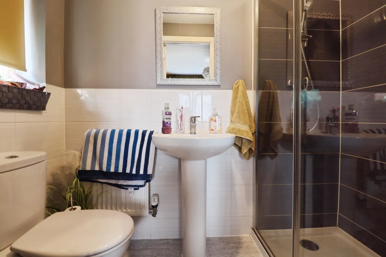 Picca Close, Cardiff, CF5, photo 10