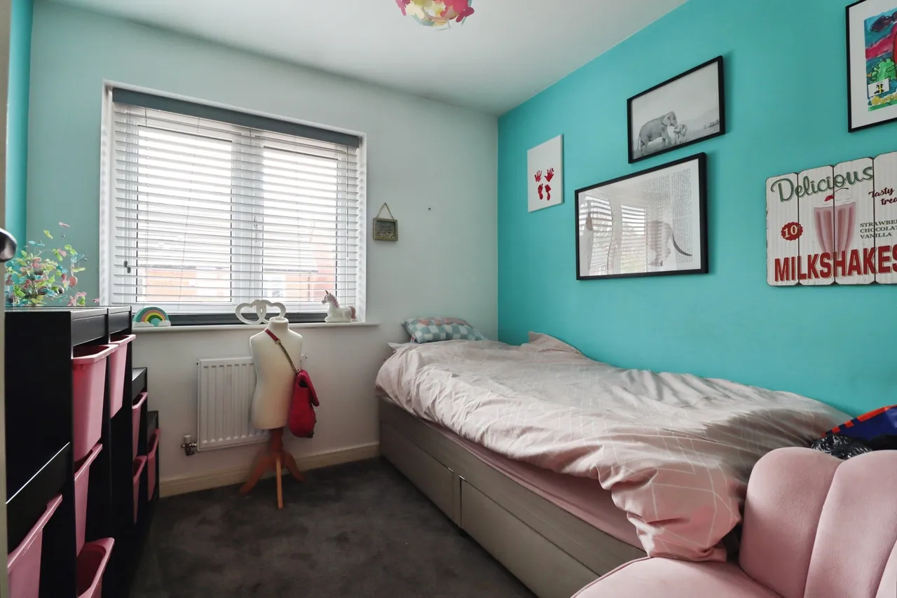 Picca Close, Cardiff, CF5, photo 12