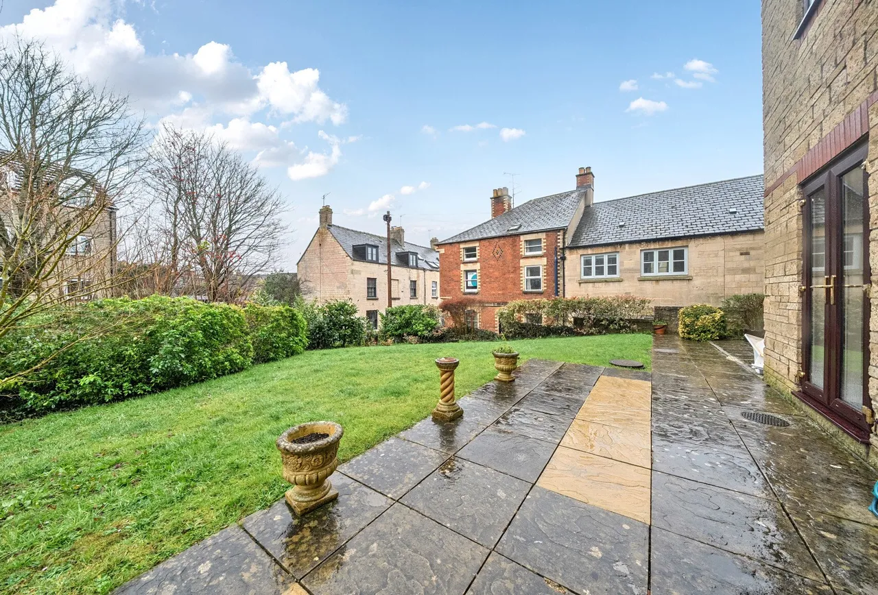 Wesley Court, Stroud, GL5 1DS, photo 17