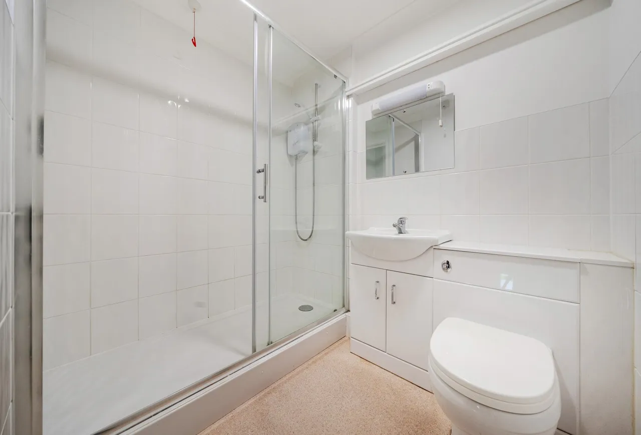Wesley Court, Stroud, GL5 1DS, photo 15