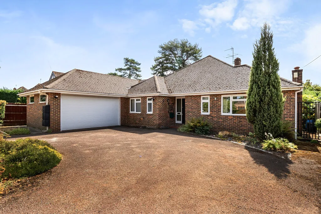 3 bed clevehurst close, stoke poges, buckinghamshire,sl2 for sale, Stoke Poges, Buckinghamshire