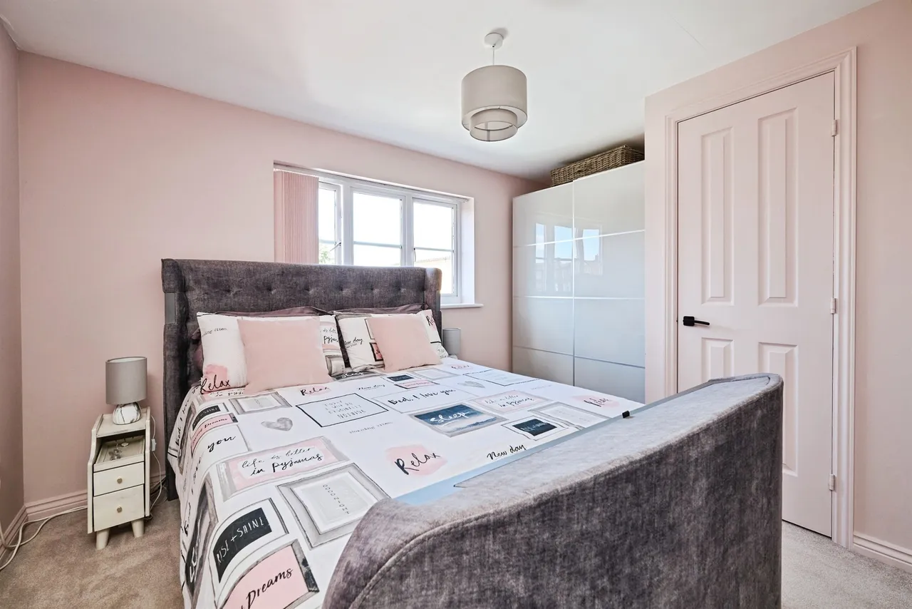 Sharnbrook Avenue, Peterborough, PE7, photo 9