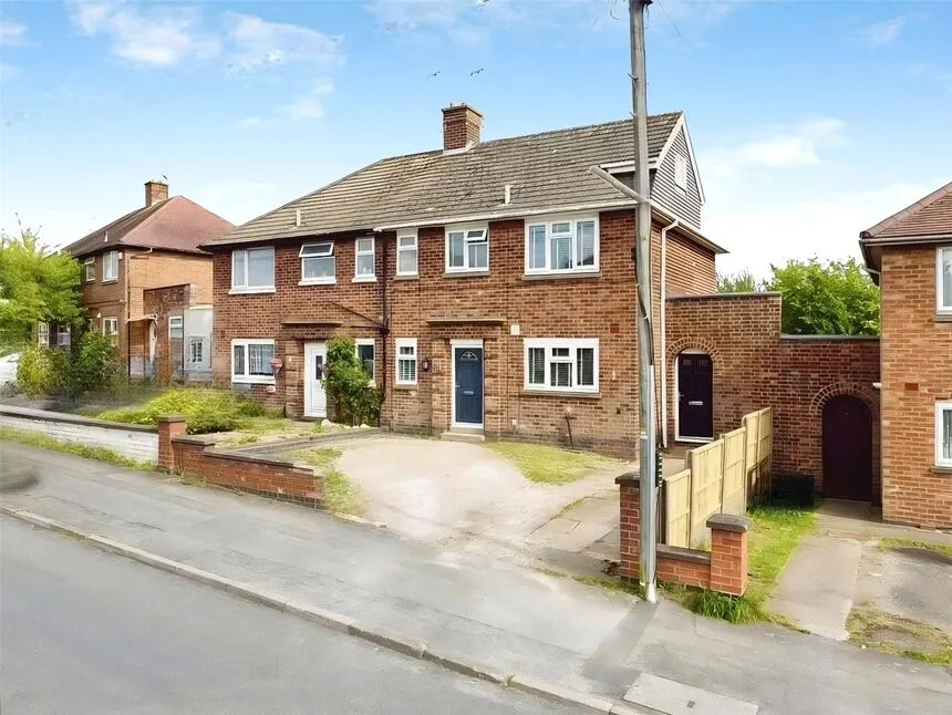 4 bed house for sale — Alexander Avenue, Earl Shilton, Leicestershire, LE9