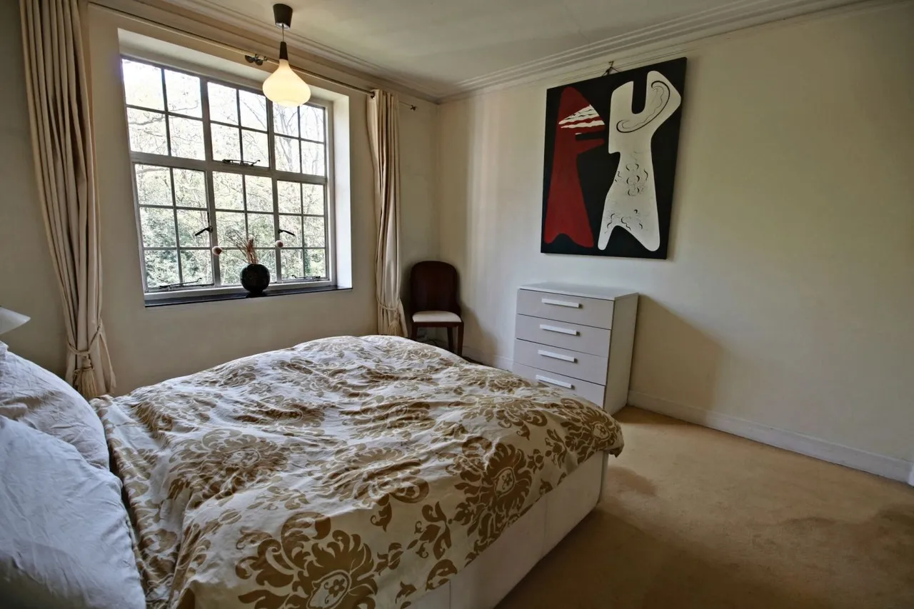 Wildcroft Road, London, SW15, photo 12