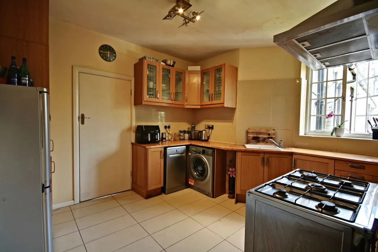 Wildcroft Road, London, SW15, photo 19