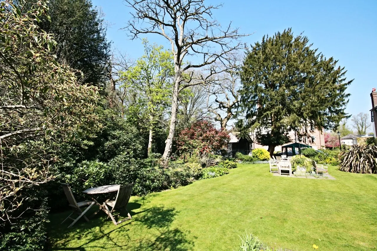 Wildcroft Road, London, SW15, photo 25