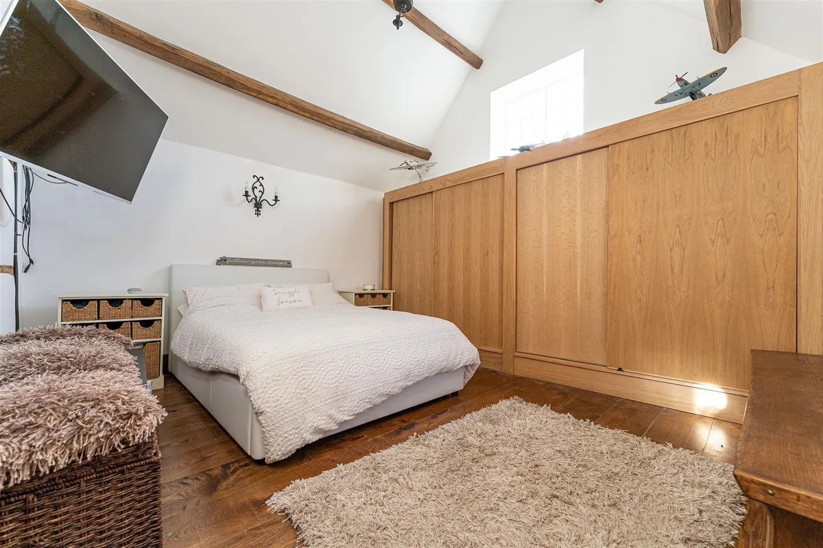 Coughton Alcester, B49, photo 11