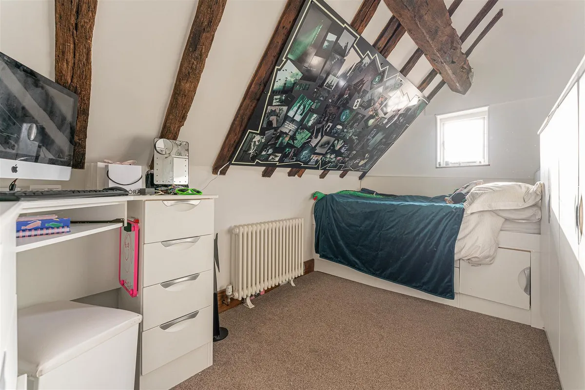 Coughton Alcester, B49, photo 17