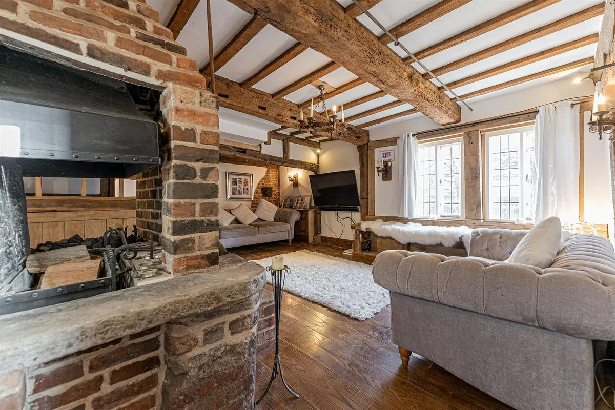 Coughton Alcester, B49, photo 4