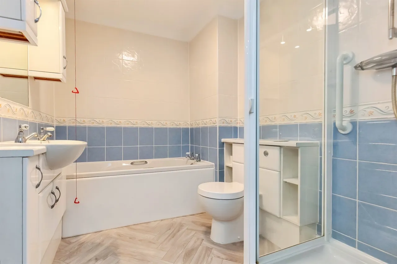 Leicester Road, Market Harborough, LE16, photo 5
