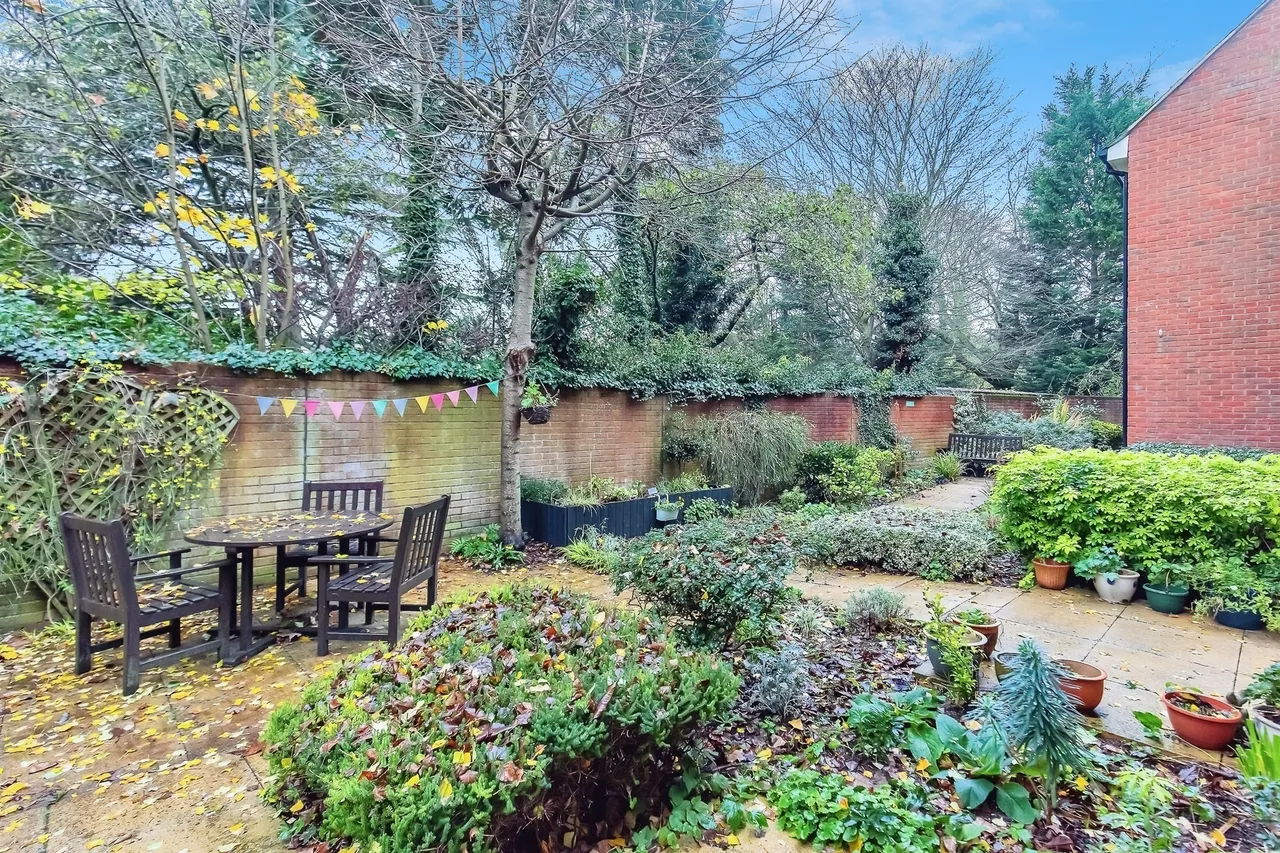 Leicester Road, Market Harborough, LE16, photo 14