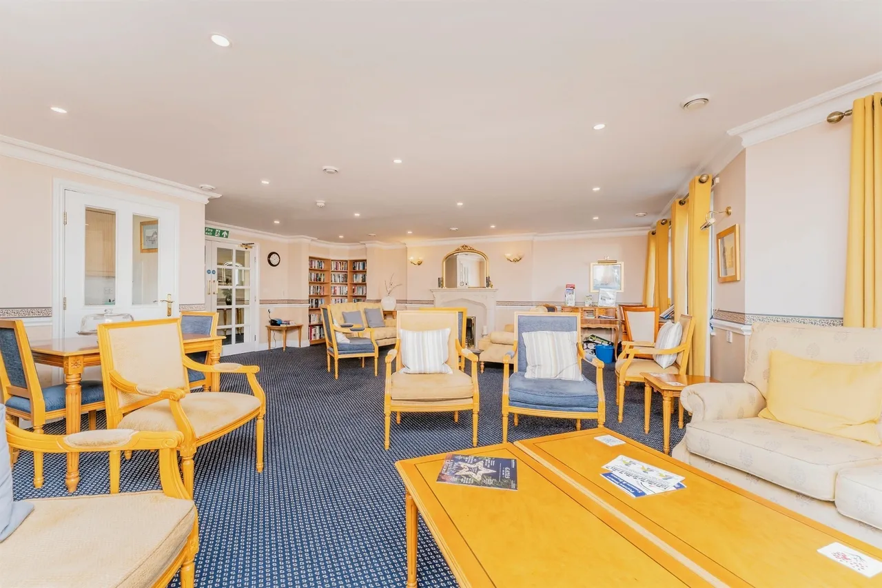 Leicester Road, Market Harborough, LE16, photo 18