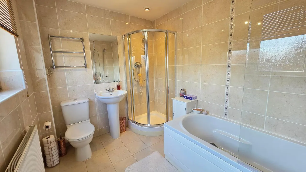 Lincoln Road, Ruskington, NG34, photo 14