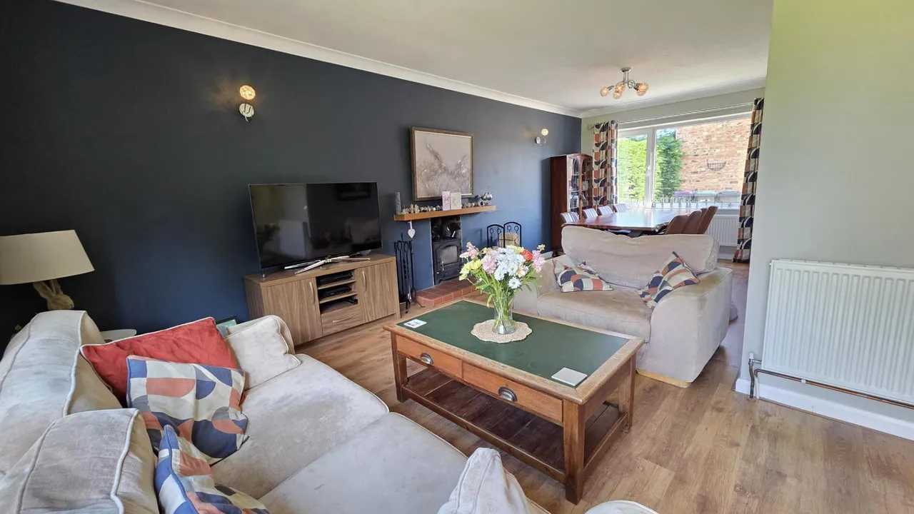 Lincoln Road, Ruskington, NG34, photo 4