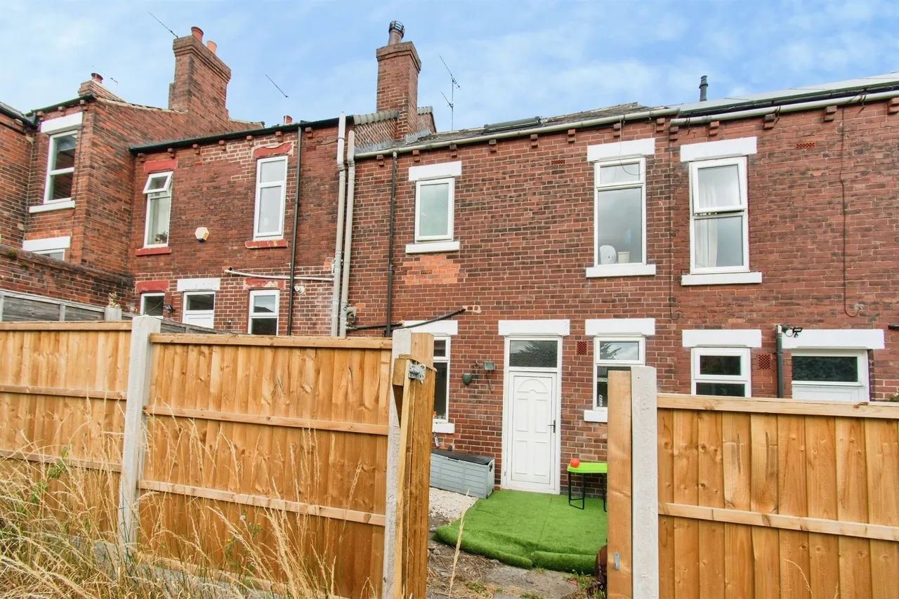 Bond Street, Pontefract, WF8, photo 9