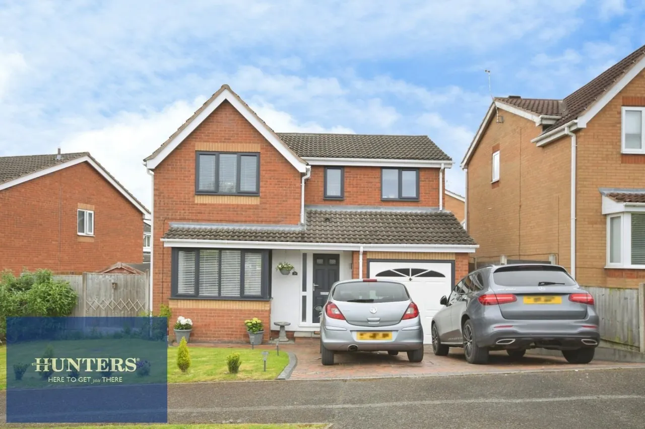 4 bed house for sale, Pond Lane, New Tupton, S42