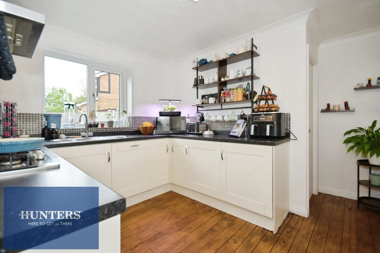 Pond Lane, New Tupton, S42, photo 7