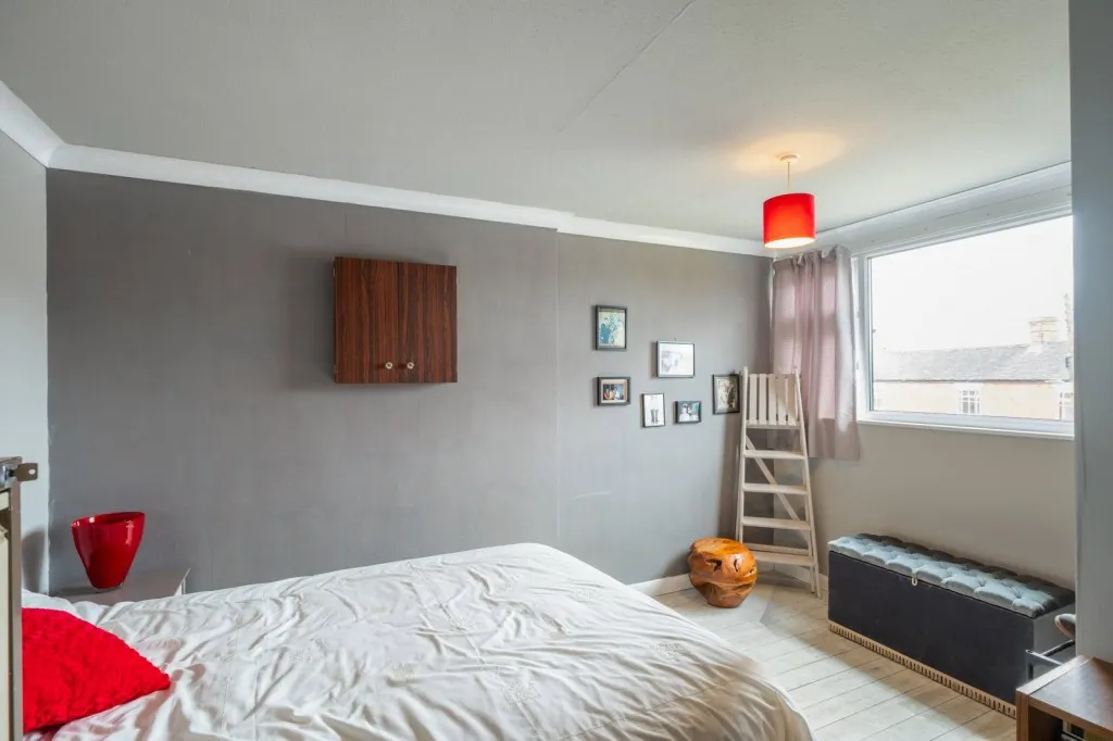 Long Street, Belton, LE12, photo 8