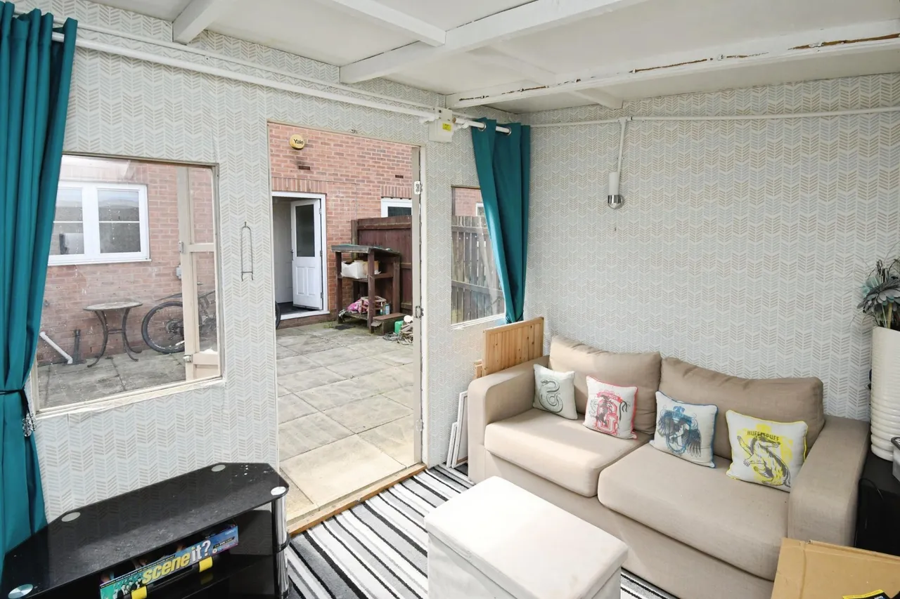 Maltkiln Close, Sleaford, NG34, photo 10