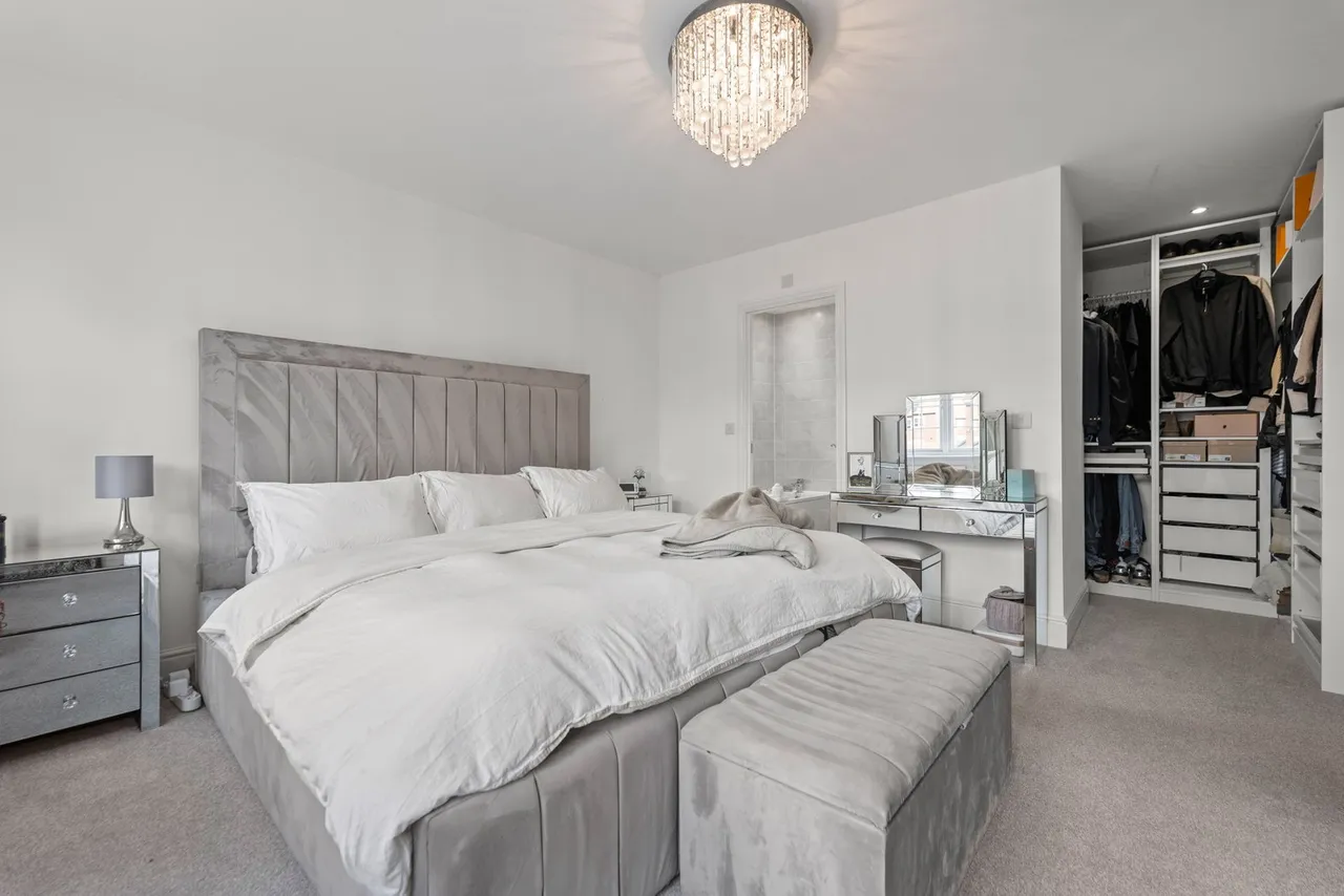 Strawberry Fields, Sutton-On-Trent, NG23, photo 26