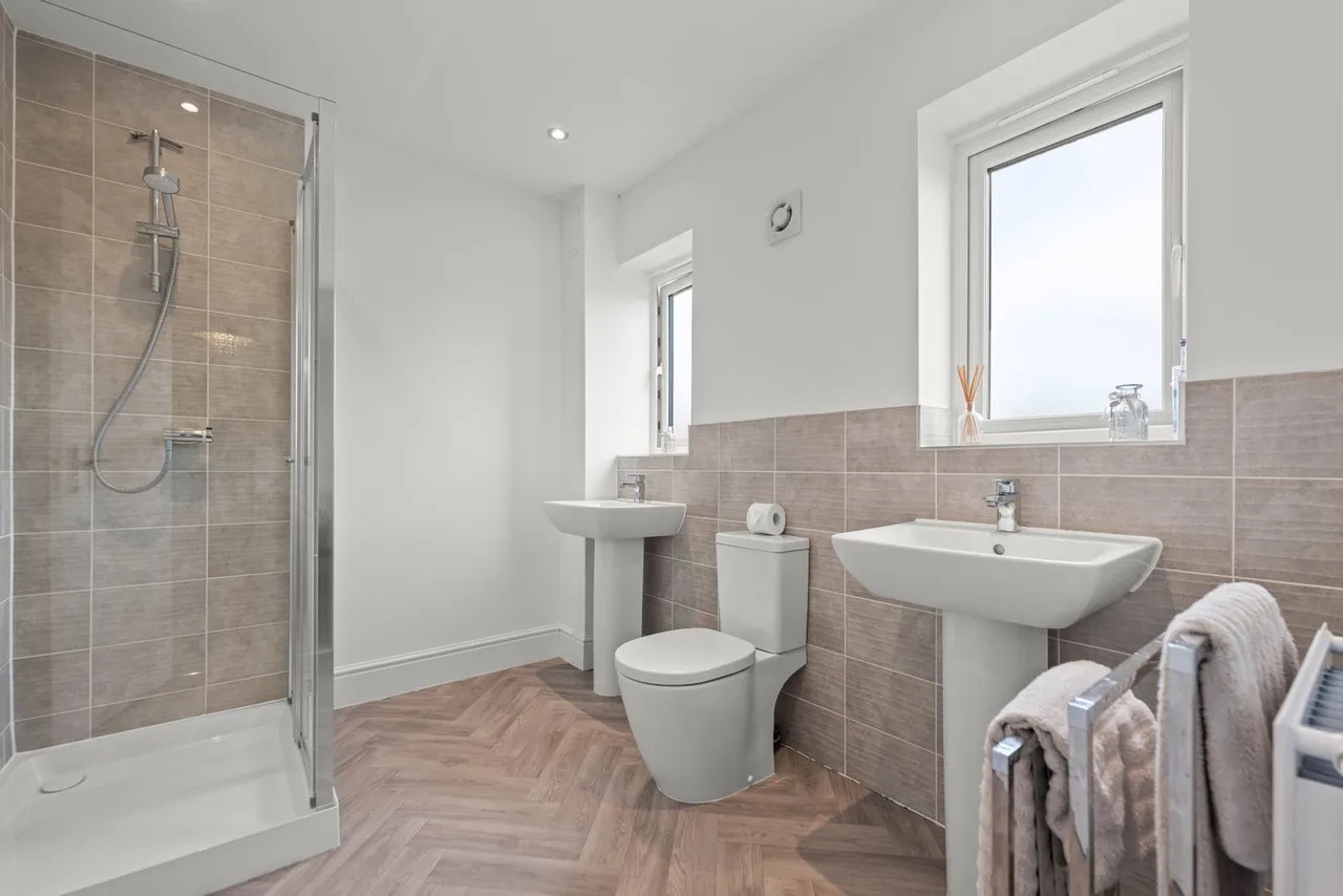Strawberry Fields, Sutton-On-Trent, NG23, photo 20